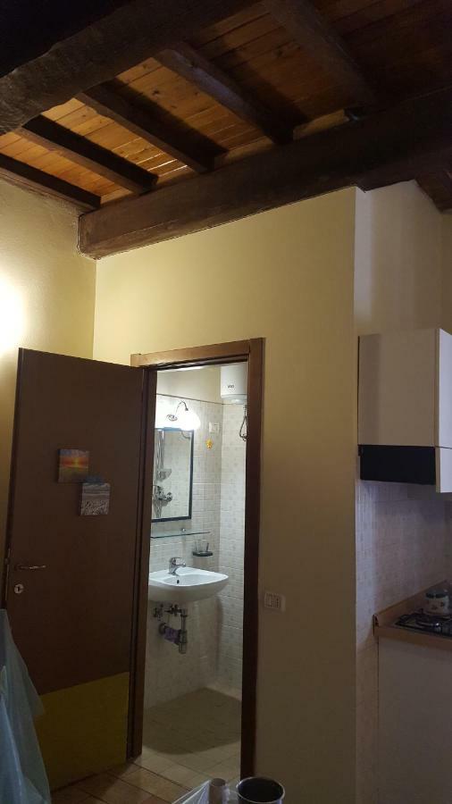 Via Della Posterna Apartamento Spoleto Exterior foto
