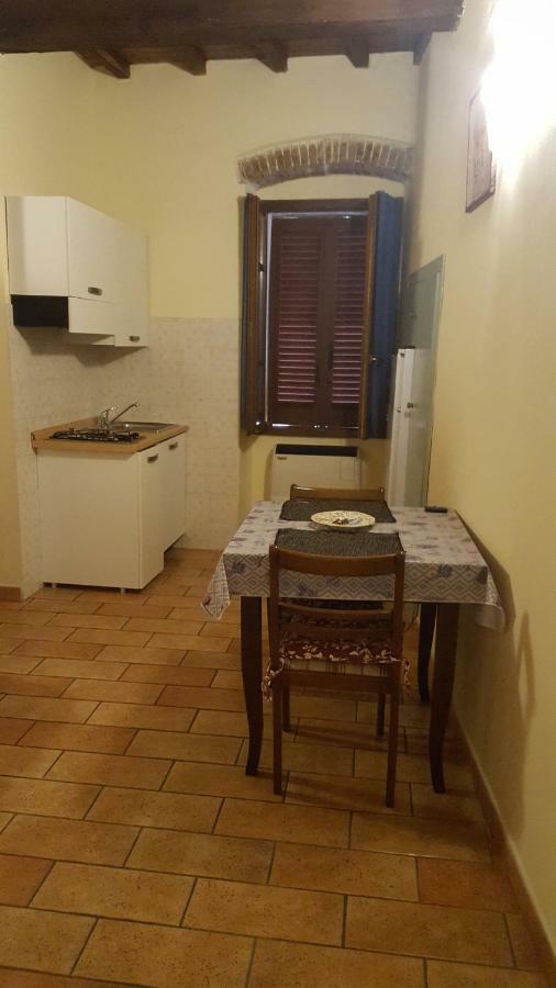 Via Della Posterna Apartamento Spoleto Exterior foto